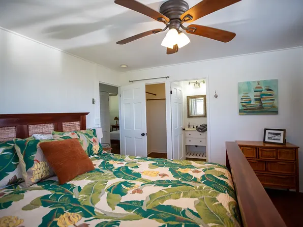 59-068 Pahoe Rd #A, Haleiwa, HI 96712