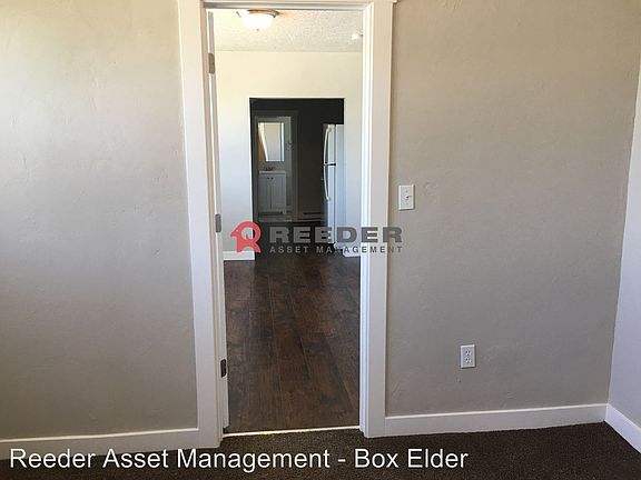 4th image of 228 W 100 N APT 3