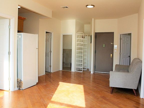 3rd image of 501 E 116th St APT 7