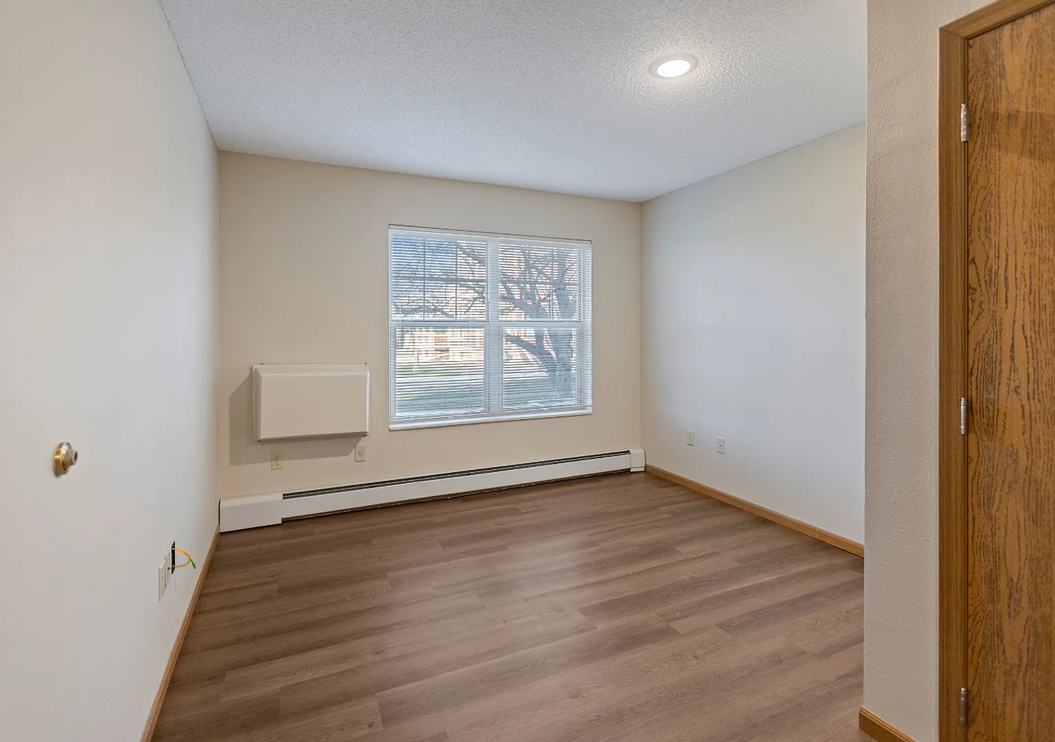 Kenyon Garden Apartments — Photo 4