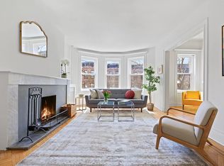 105 Berkeley Pl APT 3, Brooklyn, NY 11217