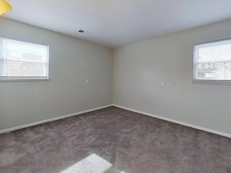 1252 Goldenrod Dr — Photo 12