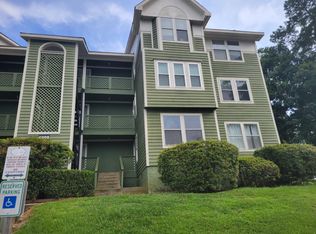 6805 Willowbrook Dr APT 6, Fayetteville, NC 28314