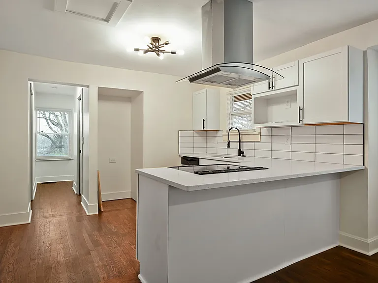 108 N Ditzler Ave — Photo 6