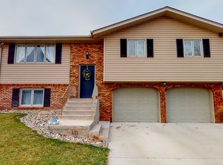 2918 33rd St, Columbus, NE 68601