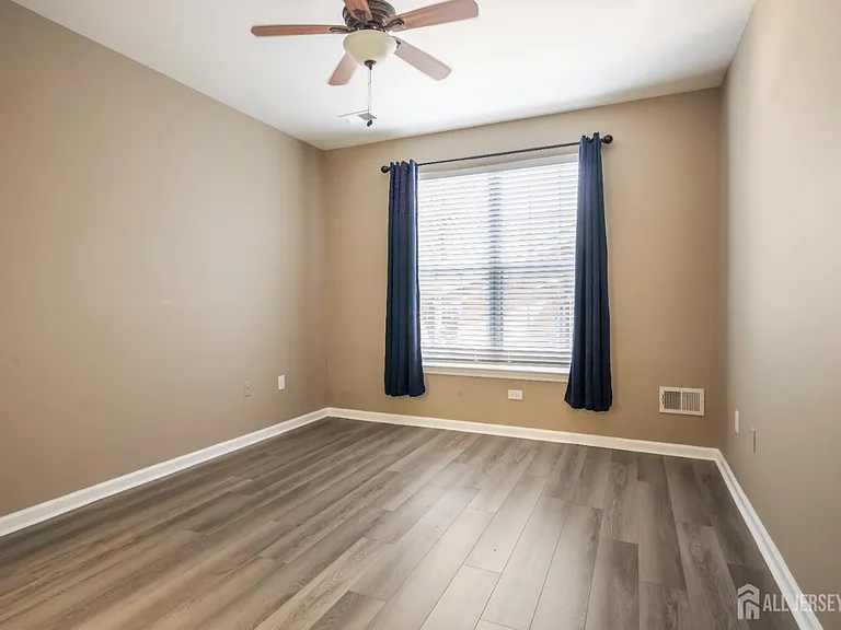 7151 Elm Ct — Photo 7