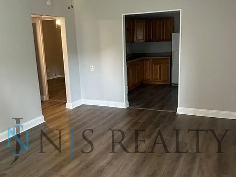 7029 Berry Ave — Photo 6