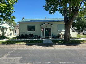 400 W 13th St, Burley, ID
