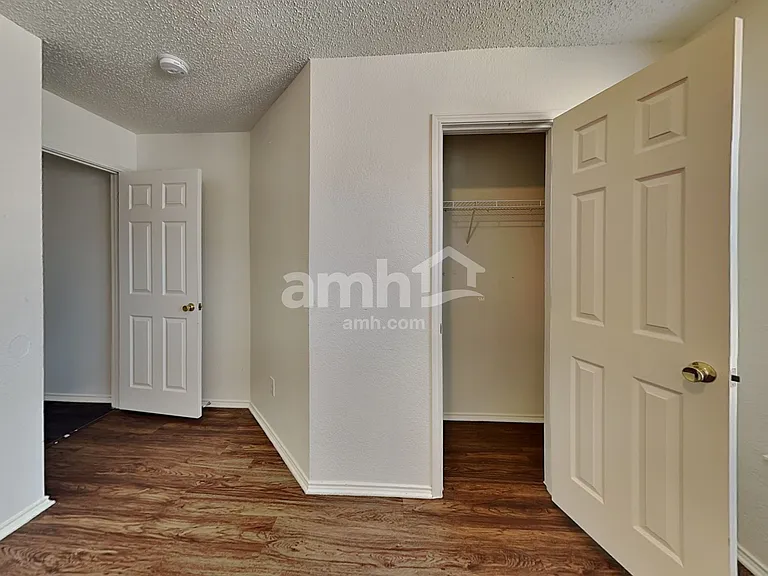 1601 White Oak Rd — Photo 19
