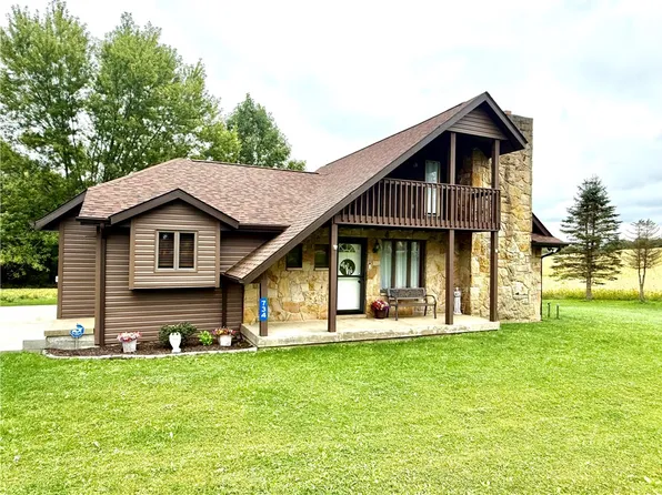 734 Bruin Rd, Petrolia, PA 16050