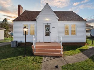 206 Corwin St, Roscoe, PA 15477