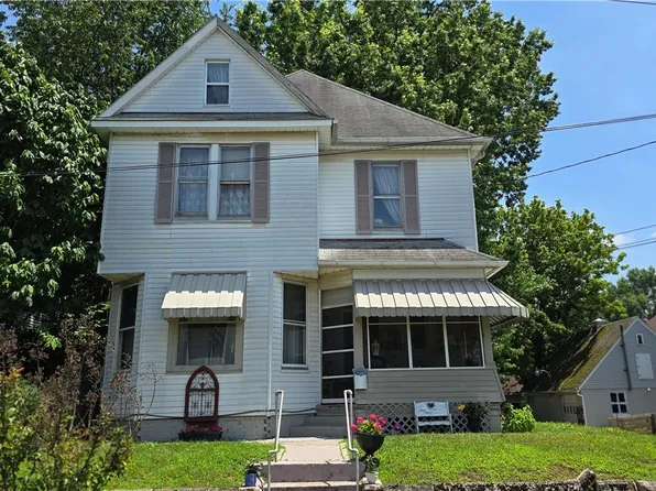 2106 Latrobe St, Parkersburg, WV 26101