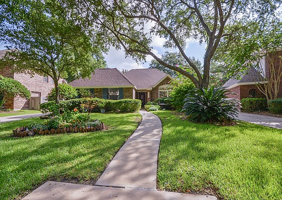 1st image of 4530 Windy Hollow Dr