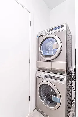 Rented by Owner | media 12