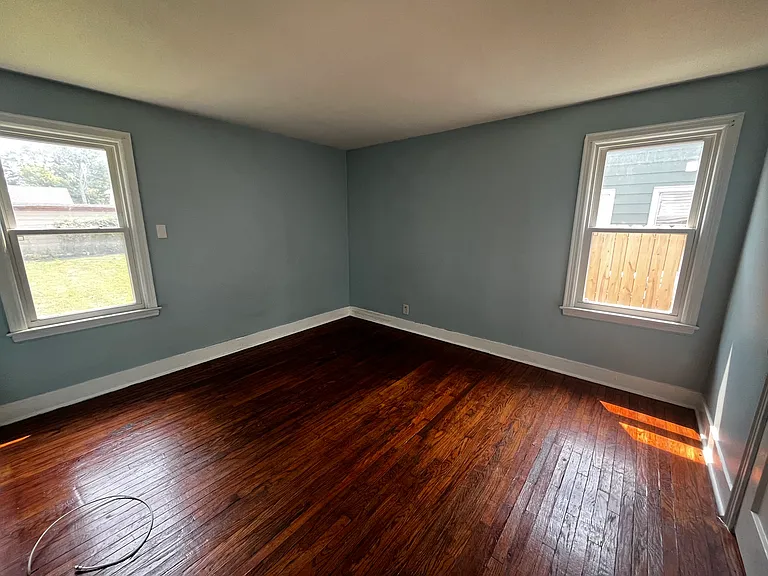 117 Wyoming Ave — Photo 4