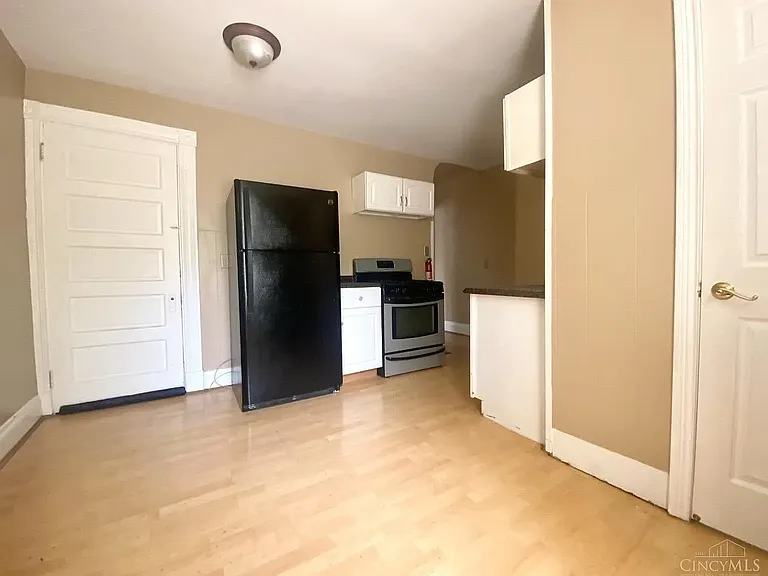 2337 Highland Ave #1 — Photo 8