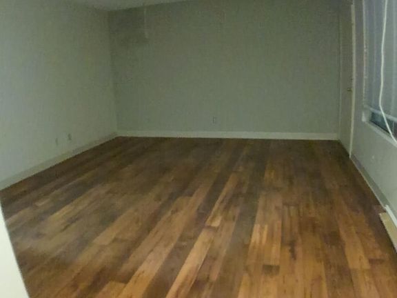 2nd image of 4070 Marlborough Ave APT 8