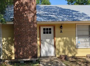121 Nance St APT A, San Marcos, TX 78666