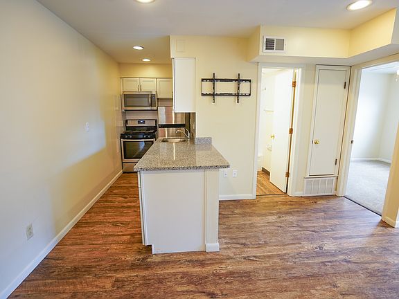 2nd image of 31 Chittenden Ave #13802960