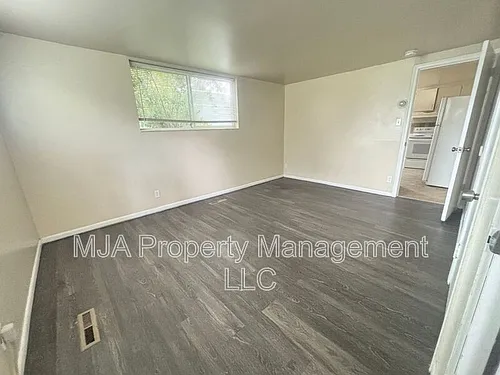 740 W Wasatch St Photo 1
