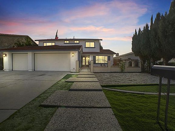 2nd image of 1942 Ensign Way