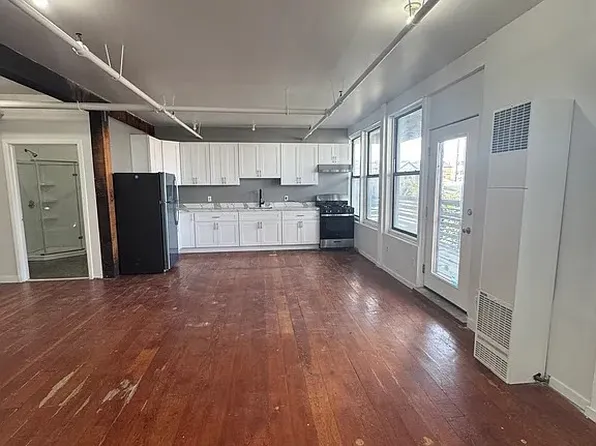 2889 Ford Street, 2889 Ford St APT 21, Oakland, CA 94601
