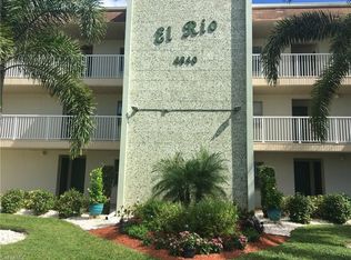 4840 Golf Club Ct APT 4, North Fort Myers, FL 33903