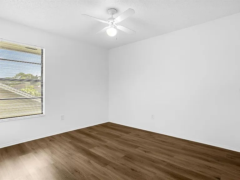 601 Tomlinson Ter — Photo 20
