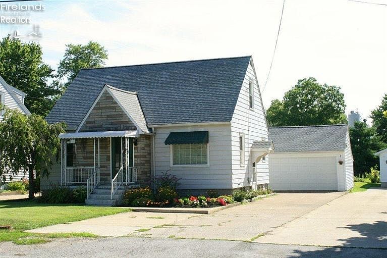 1st image of 2614 Campbell St