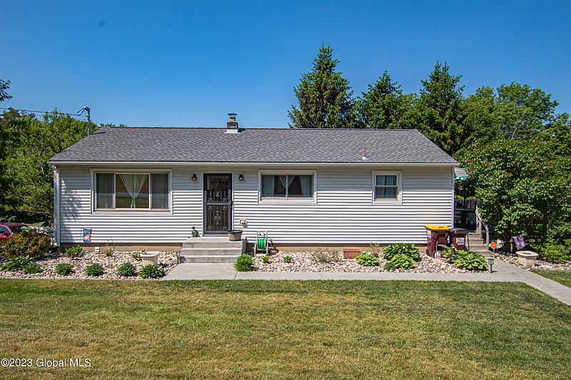 2nd image of 14 Downey Road