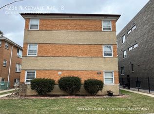 4236 N Kedvale Ave APT 8, Chicago, IL 60641