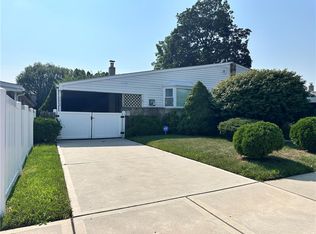 1515 Livingston St, Bethlehem, PA 18017
