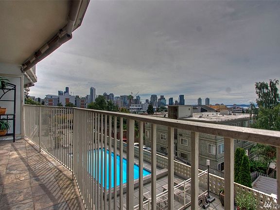 3rd image of 525 Belmont Ave E APT 3E