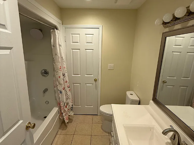 5011 Highcrest Dr — Photo 8