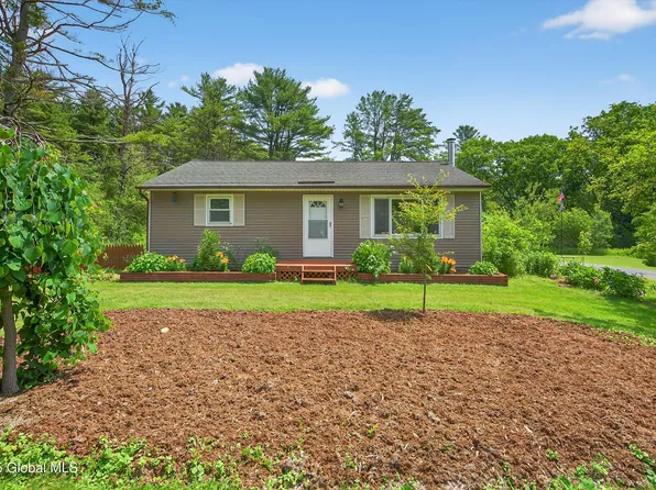 840 Washout Road, Glenville, NY 12302