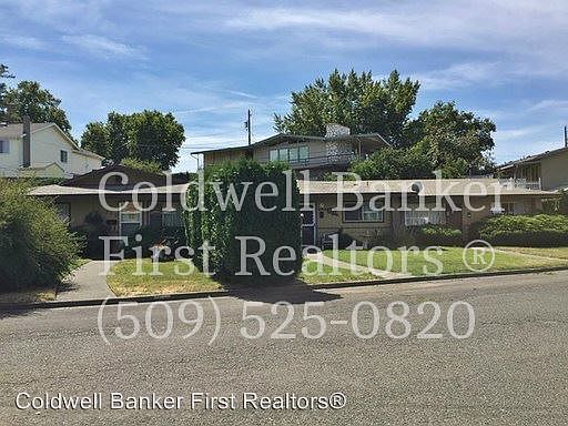 1st image of 222 SE 11th St