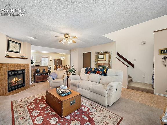 5th image of 885 London Green Way