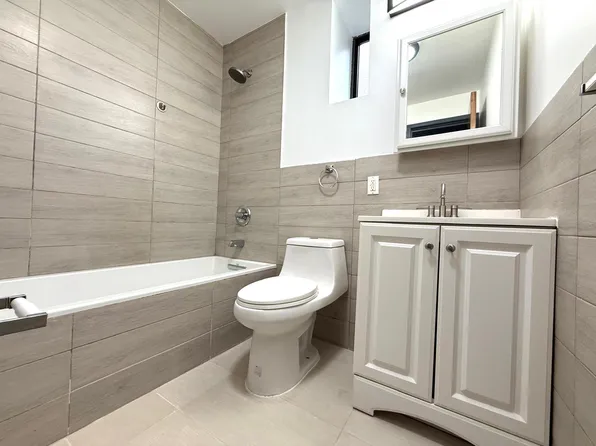 2724 Pitkin Avenue 5 image 8 of 9