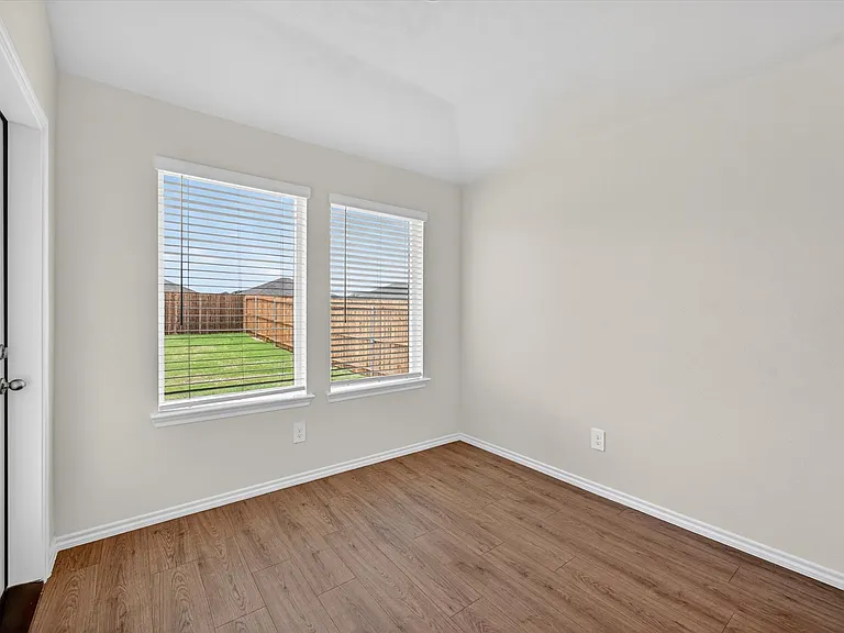 3918 Applewood Trl — Photo 8