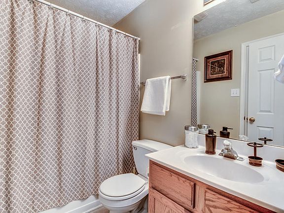 5th image of 1030 Brittany Deanne Ln
