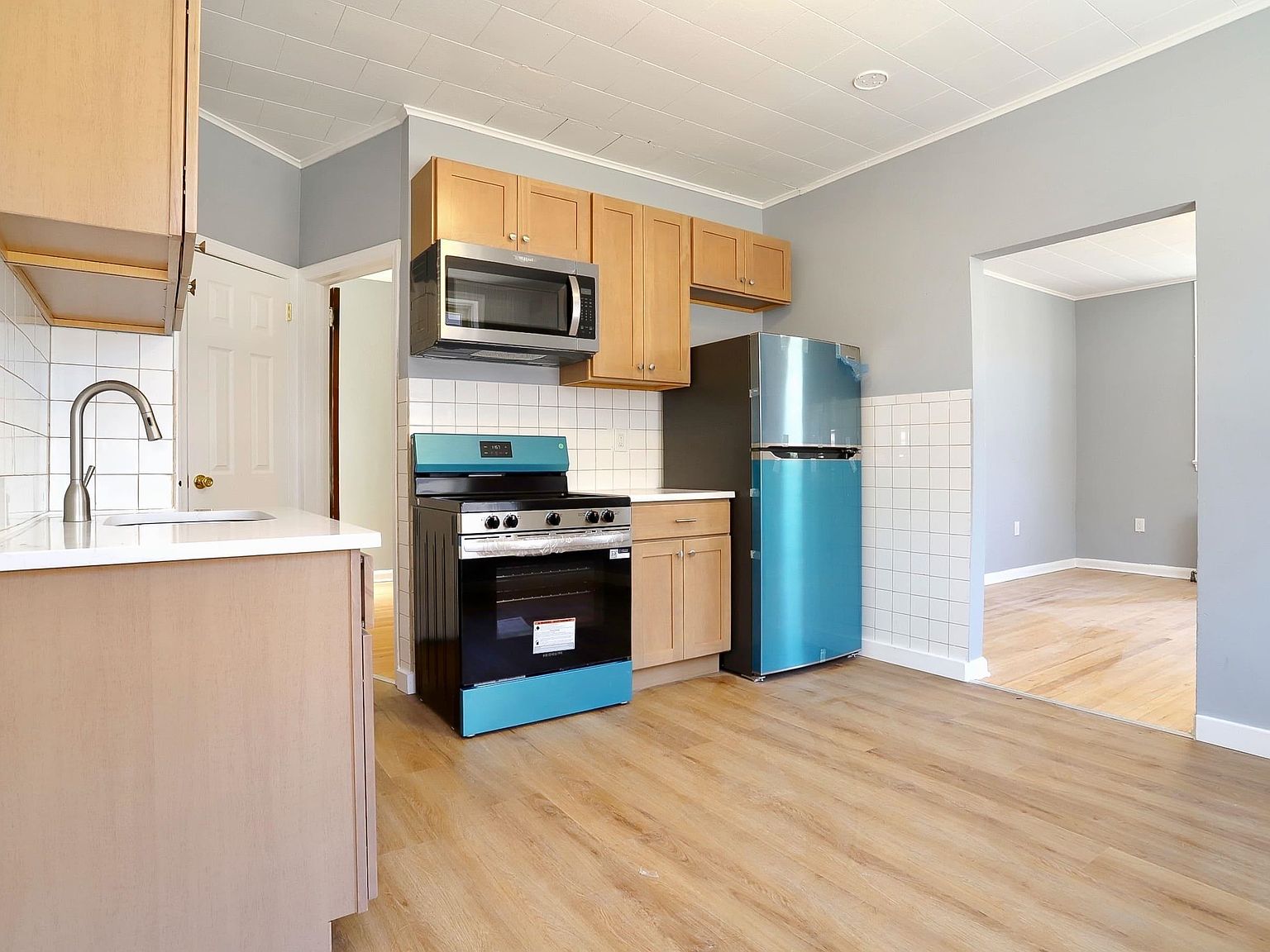 581 59th St APT 2, West New York, NJ 07093 | Zillow