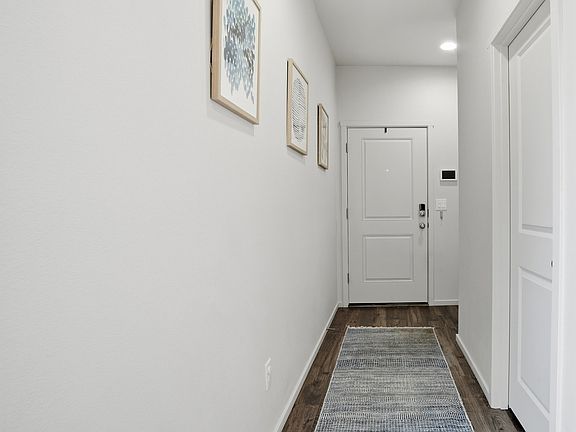 5th image of 2101 NE 118th Pl