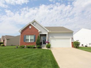 9748 Rose Petal Dr, Tipp City, OH 45371