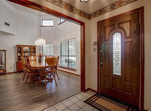 3rd image of 116 Indian Hills Dr
