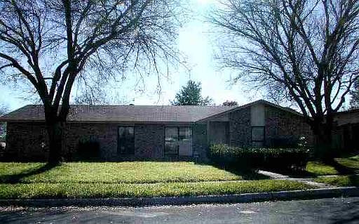 1st image of 5314 LA CIENIGA CIR