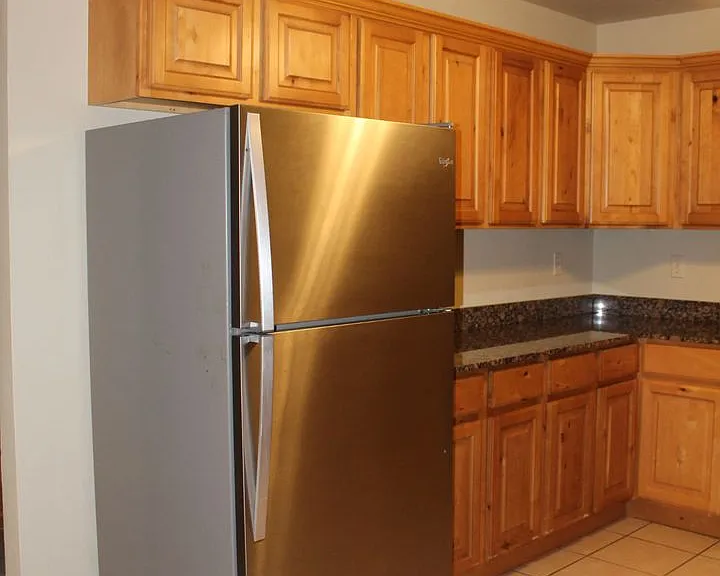 8410 Cottage Park Dr — Photo 4