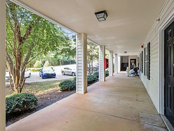 4th image of 2800 Trailwood Pines Ln Unit 102