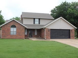 201 E Park Plaza Dr, Stroud, OK 74079