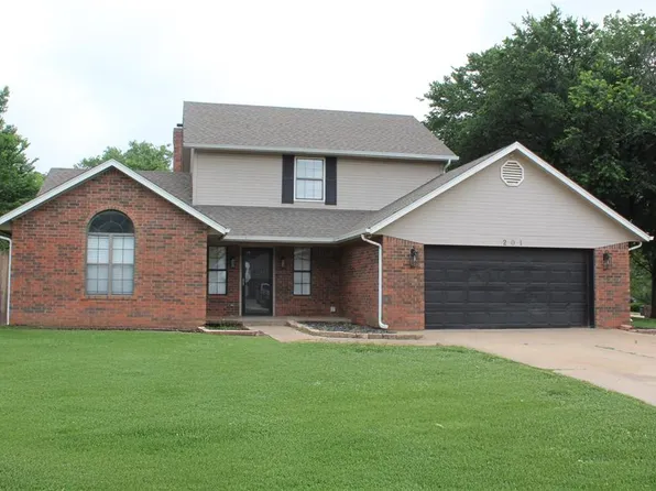 201 E Park Plaza Dr, Stroud, OK 74079