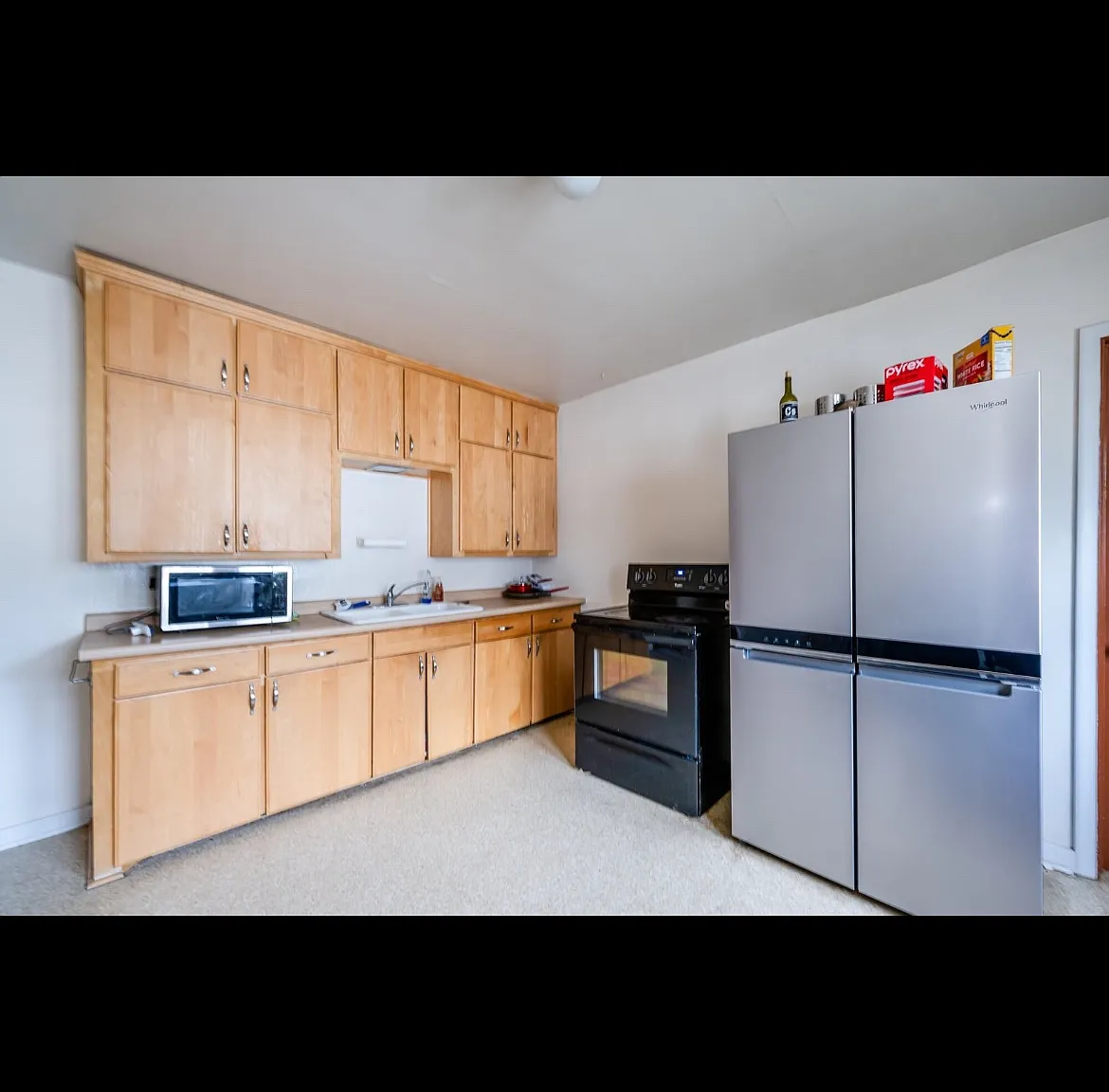 3 bed, 1.5 bath, 1200 sqft, $1,575 — Photo 4